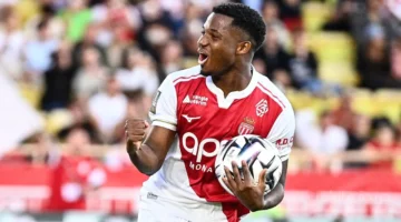 انتقام كروي.. منبوذ برشلونة يحطم الأرقام القياسية في الدوري الفرنسي 1